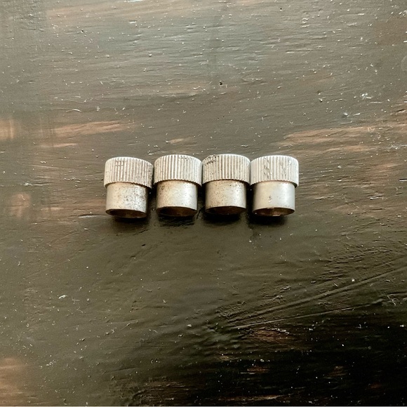 Land Rover Tire Valve Caps - Picture 2 of 3